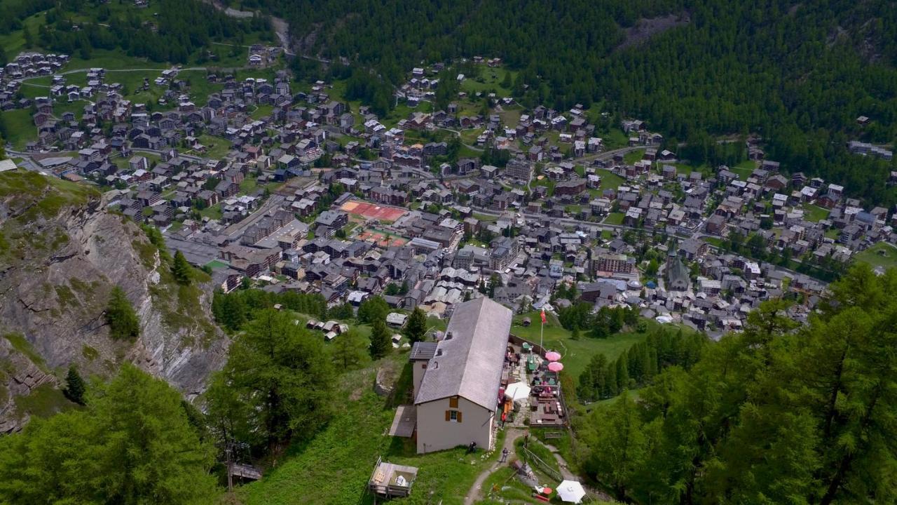 Edelweiss Zermatt - Mountain Hotel Exteriör bild